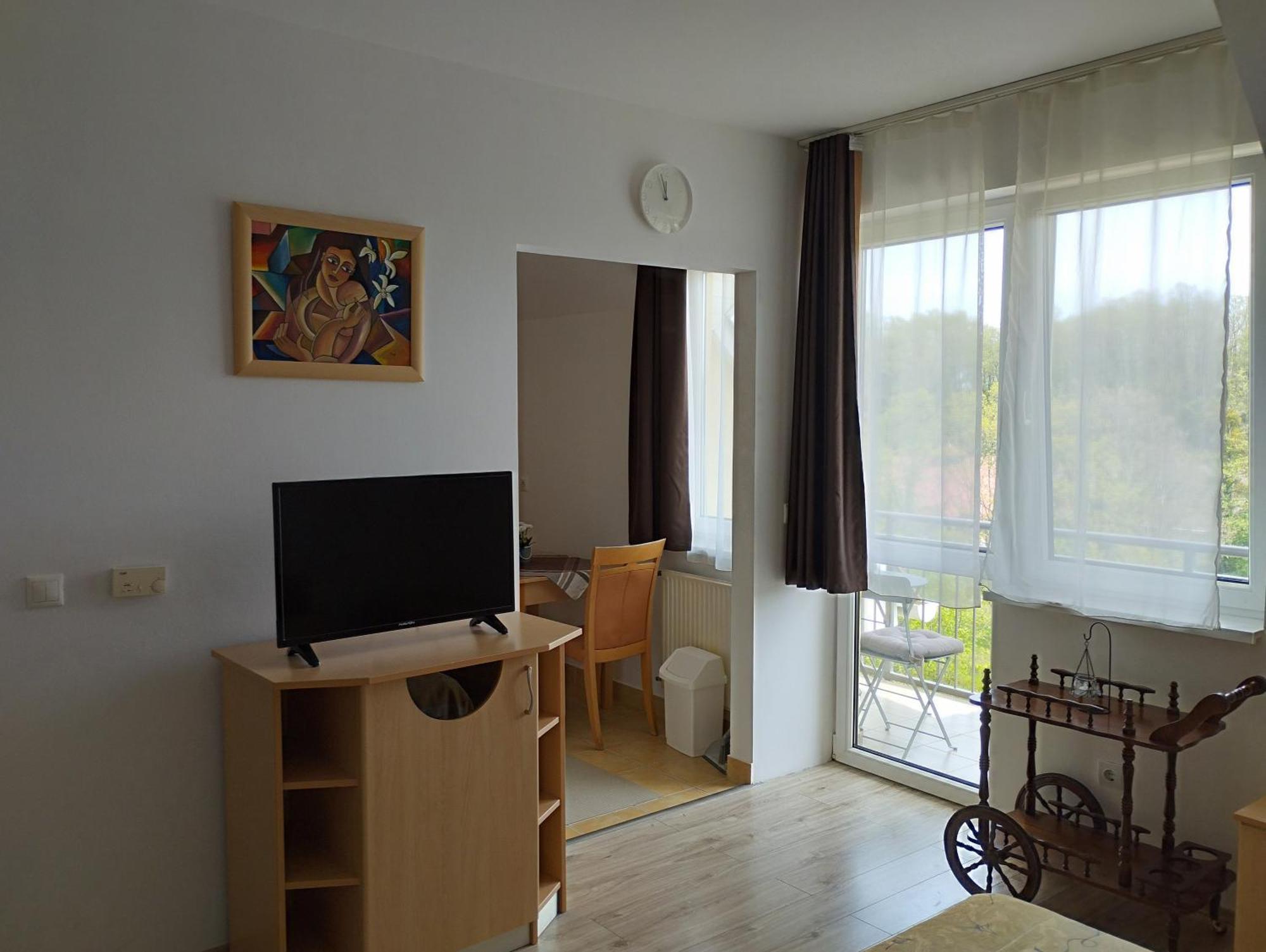 Nyugalom Apartman 잘라카로쉬 외부 사진